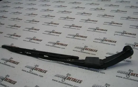 Honda CR-V Rear wiper blade arm