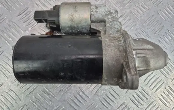 BMW 5 F10 F11 Starter motor 7626546