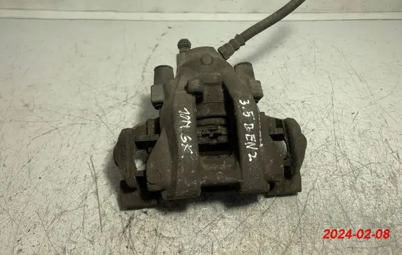 Rear brake caliper