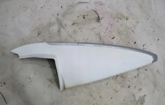 Renault Zoe Dashboard lower bottom trim panel 1111