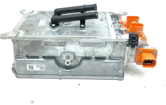 Cupra Formentor Voltage converter inverter 5QE915685C