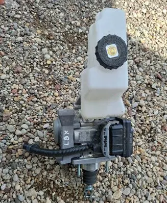 Lexus LBX Other devices 4721052740