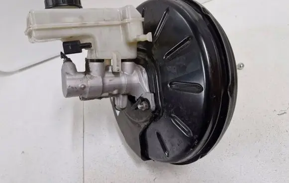 Audi TT TTS RS Mk3 8S Master brake cylinder