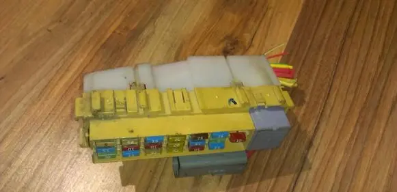 Renault Modus Fuse box set