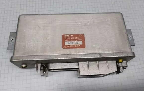 Audi 80 90 S2 B4 ABS control unit/module 0265100056 4A0907379A