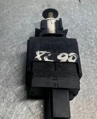 Volvo XC90 Brake pedal sensor switch 8622064