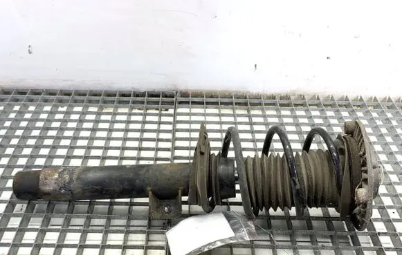 BMW 3 F30 F35 F31 Front shock absorber/damper 6791541