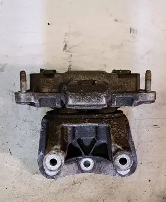 Audi A6 S6 C6 4F Gearbox mount 4F0399151