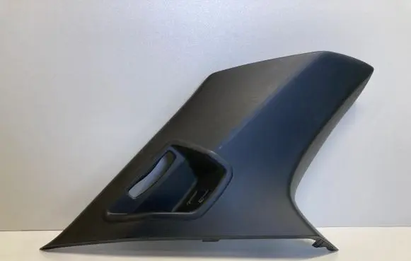 BMW X5 E53 (D)pillar trim (top) 7141497 10834110 6952699