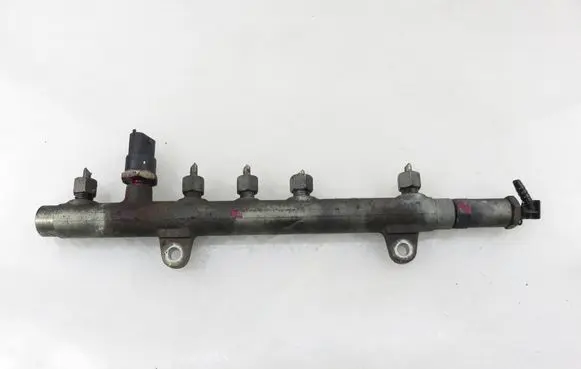 Renault Espace - Grand espace IV Fuel main line pipe 8200347176 0445214024 0281002522