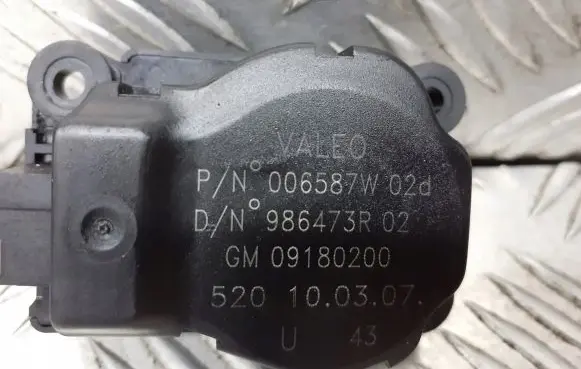 Opel Vectra C A/C air flow flap actuator/motor GM09180200