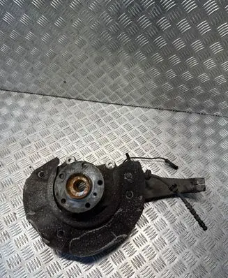 BMW 5 F10 F11 Front wheel hub