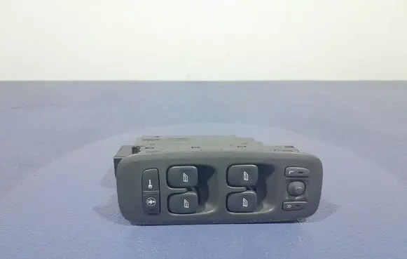 Volvo S60 Electric window control switch 8682836