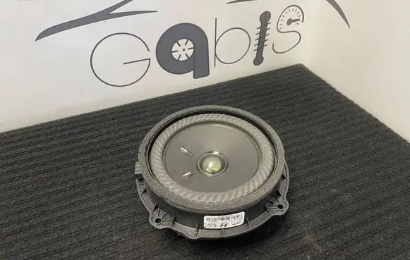 KIA Sorento IV Front door speaker 804338-0040 96330-P2200