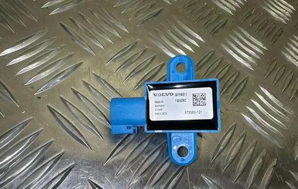 Volvo XC60 Airbag deployment crash/impact sensor 30798511