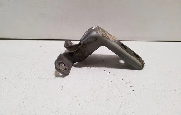 Suzuki Grand Vitara II Front door upper hinge 
