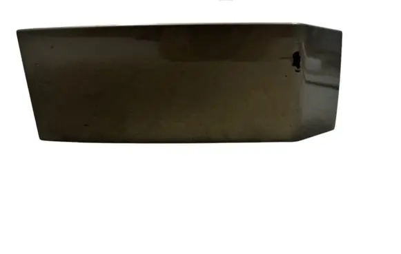 Rear/tail light trim molding