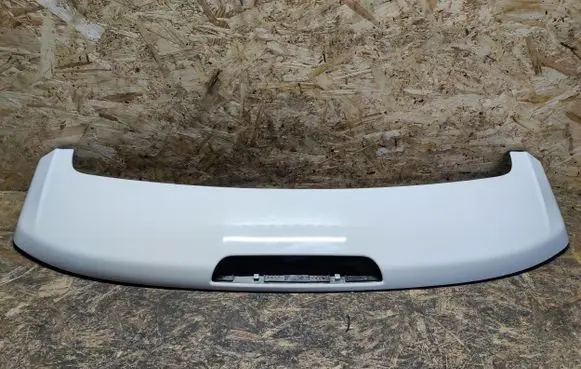 Jeep Compass Tailgate/trunk spoiler 6VX76TRMAA 68267760AA