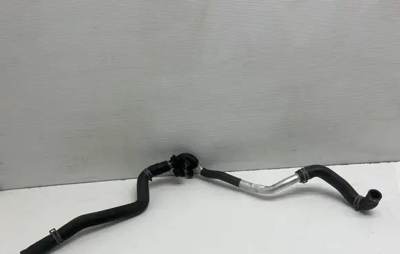 Porsche Cayenne (92A) Engine coolant pipe/hose 7P0819857E 10122014 AF03026003