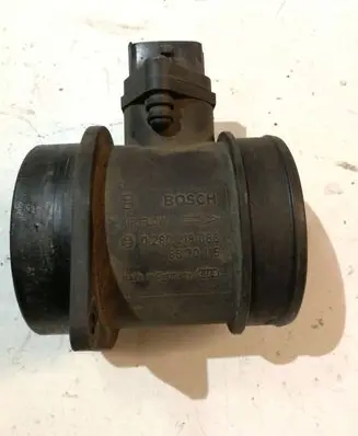 Volvo V70 Mass air flow meter 8670115 0280218088