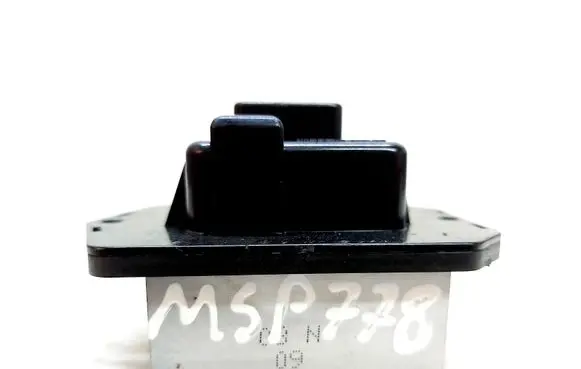 Mitsubishi i-MiEV Heater blower motor/fan resistor 0778000682
