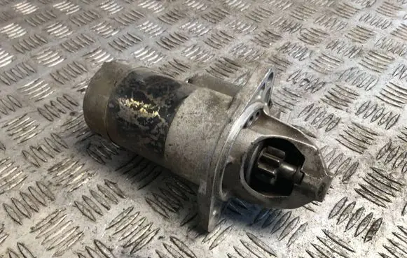 Subaru Outback Starter motor 23300AA390 M001T86481