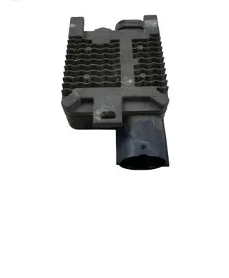 Volvo V40 Fan control module 940009301