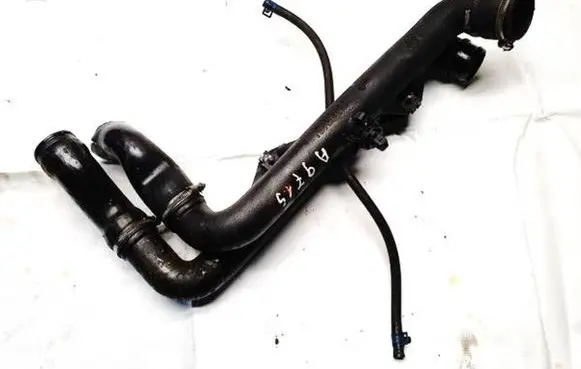 Volkswagen Golf III Intercooler hose/pipe 1h0145840f