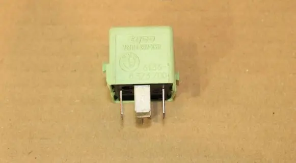 BMW X5 E53 Other relay 8373700