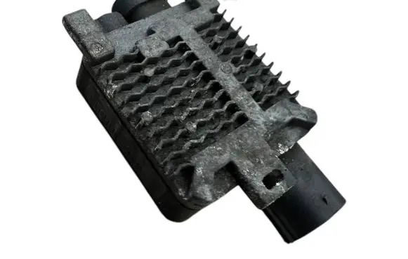 Ford Mondeo MK IV Fan control module 940002904 000015060807