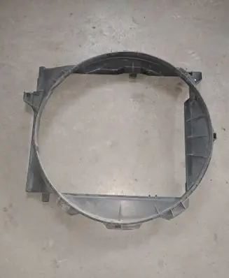 Mercedes-Benz E W124 Radiator cooling fan shroud 1245000655