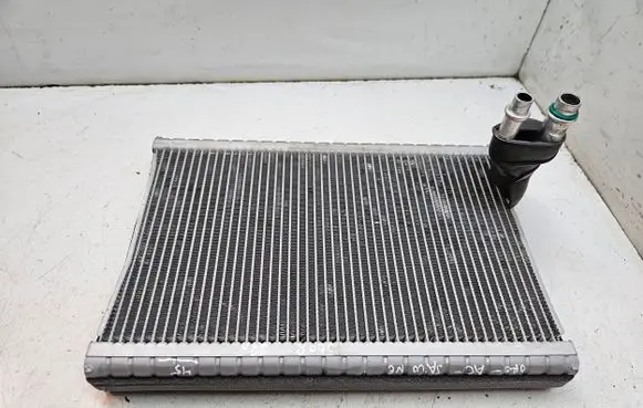 Air conditioning (A/C) radiator (interior)