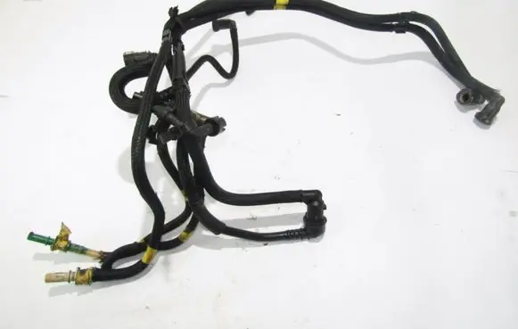Mazda 3 I Fuel line pipe