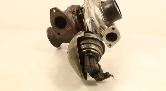 Opel Insignia A Turbo 555707048