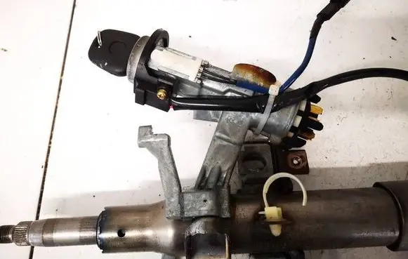 Daihatsu Sirion Ignition lock 337818