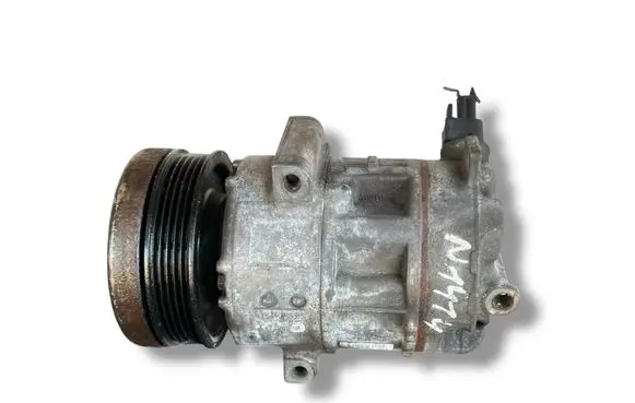 Opel Corsa D Air conditioning (A/C) compressor (pump) 55701200