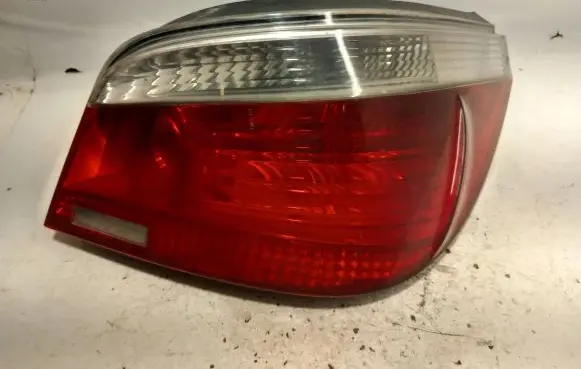 BMW 5 E60 E61 Rear/tail lights 15823803