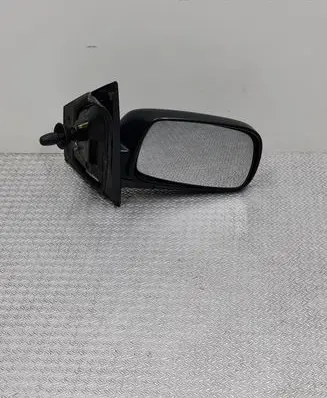 Toyota Yaris Manual wing mirror E1010673 80693