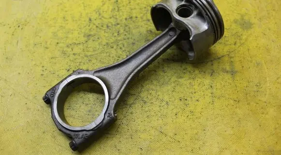 Audi A8 S8 D3 4E Piston with connecting rod 07L107103R