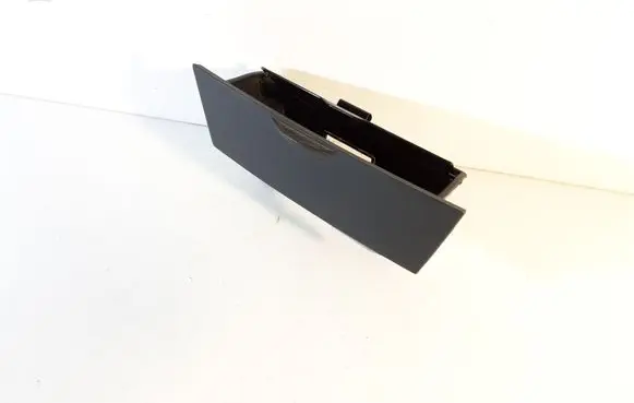 Car ashtray
