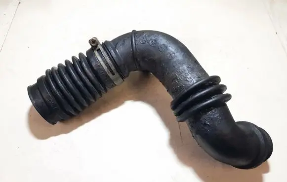 Mazda 626 Intercooler hose/pipe RF2A13221