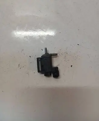 Volvo V60 Turbo solenoid valve 31339879