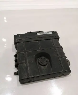 Audi A3 S3 8P Gearbox control unit/module 09G927750DK H31S0646 UPDC003398
