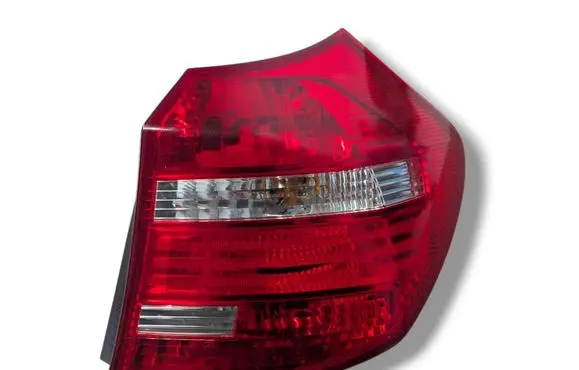 BMW 1 E81 E87 Rear/tail lights 7164956