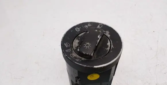 Audi A4 S4 B6 8E 8H Light switch 8E0941531