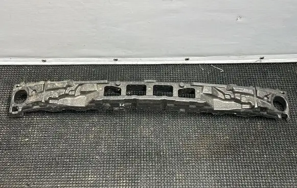 Front bumper foam support bar