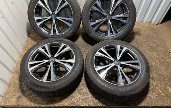 Nissan Qashqai R18 alloy rim HV03BMB94 29229