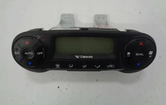 Hyundai ix35 Climate control unit 972502Y400