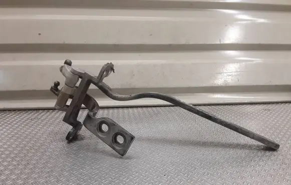 Porsche Cayenne (9PA) Tailgate/trunk/boot hinge 7L5827302B