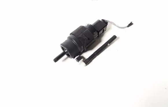 Audi A4 S4 B8 8K Windscreen/windshield washer pump 8K5955647